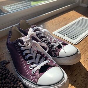 Purple converse💜